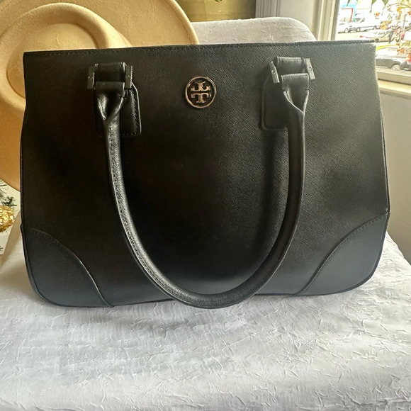 TORY BURCH GORGEOUS BAG - Picture 2 of 9
